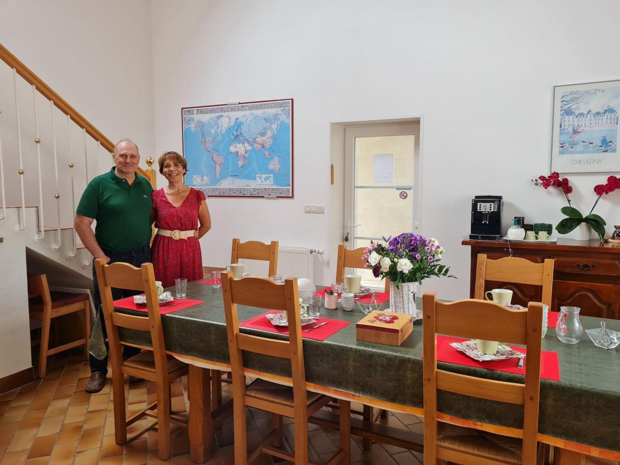 Ferme Renovee Au Calme - 4 Chambres, Petit-Dejeuner Inclu - Fr-1-590-450 Cravant  Kültér fotó